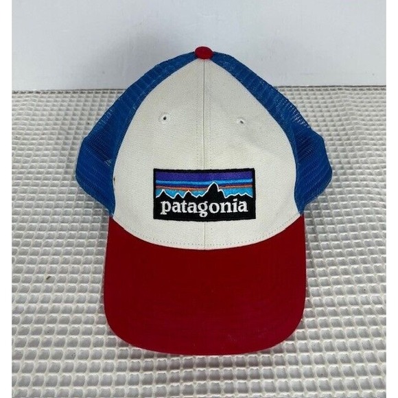 Patagonia Other - Patagonia P-6‎ Logo Trucker Hat Men Onesize Mesh Snapback